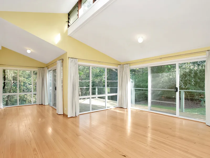 Private Family Home With Huge Backyard