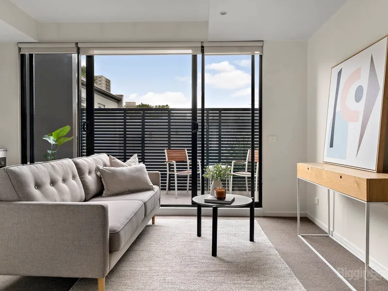 INNER CITY LOCK AND LEAVE OR FIRST HOME BUYER DELIGHT