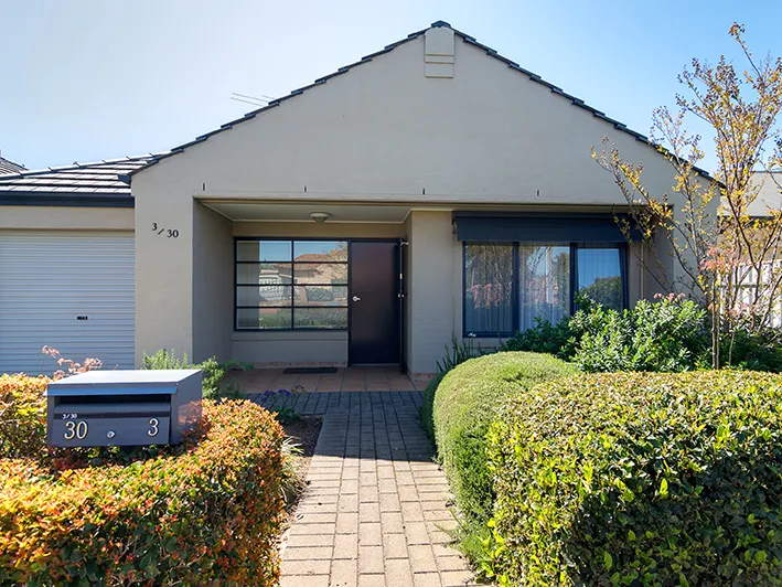 Spacious villa with gorgeous outdoor pergola area
