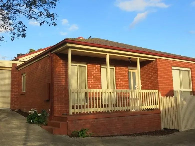 Four bedroom rear unit, only two on the block!