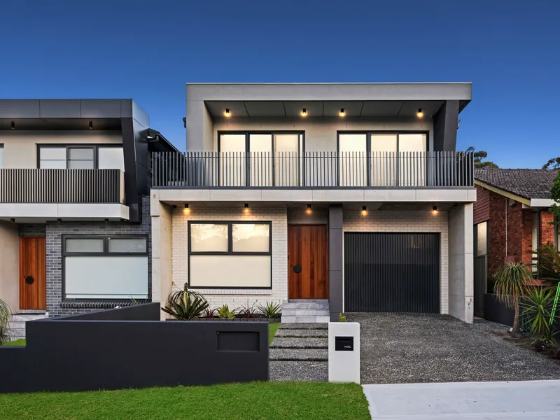Luxury Full Brick Residence with Outbuilding