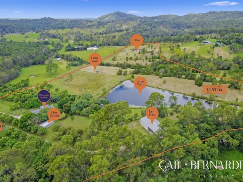 35.85 Acres (14.51Ha) - What an amazing property!