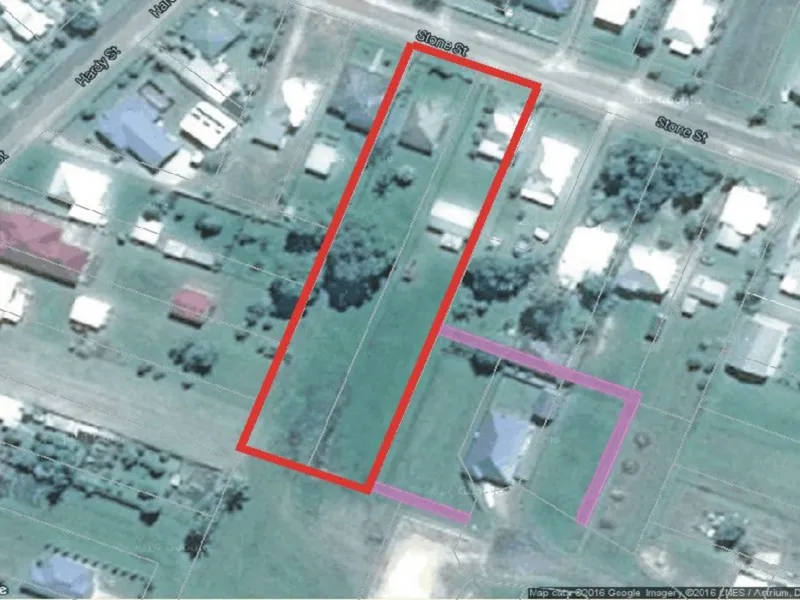 2 PROPERTIES COMBINED = 1 LARGE DEVELOPMENT SITE !