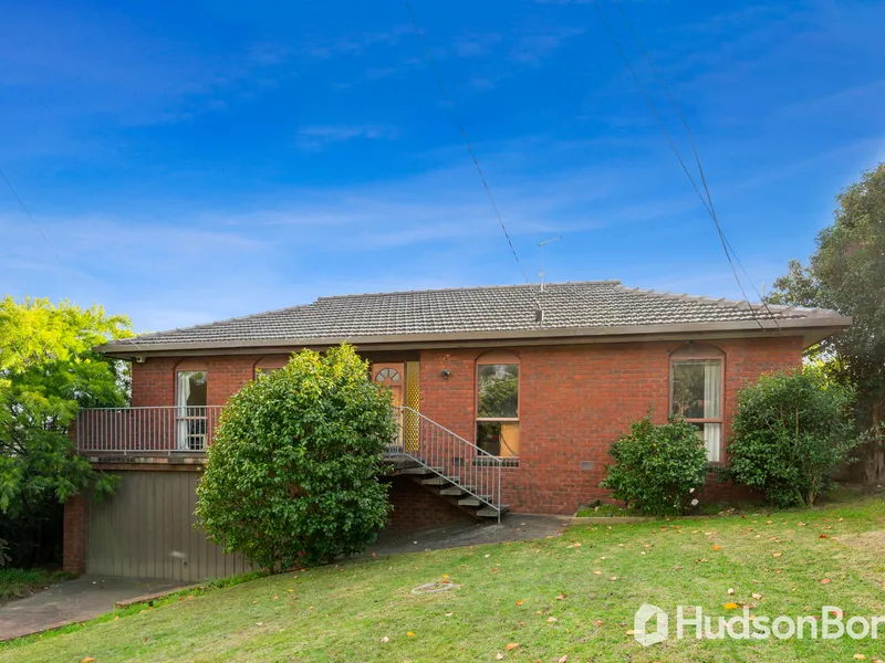 House For rent in 6 Potter Court, Templestowe Lower, 3107 Large