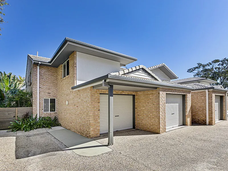 Immaculate townhouse in central Mooloolaba location!