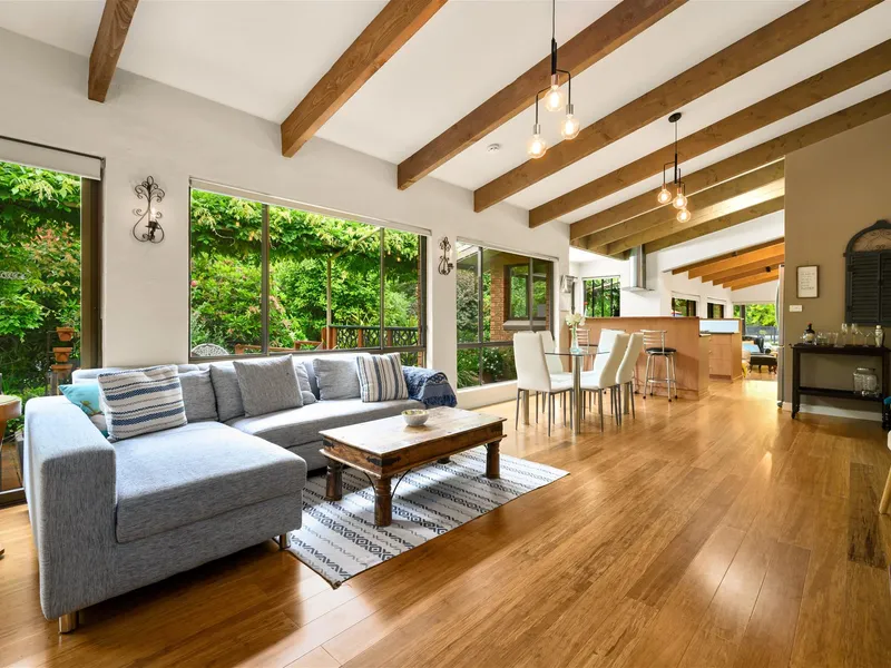 2 Homes for the price of 1! Excellent $$ returns.