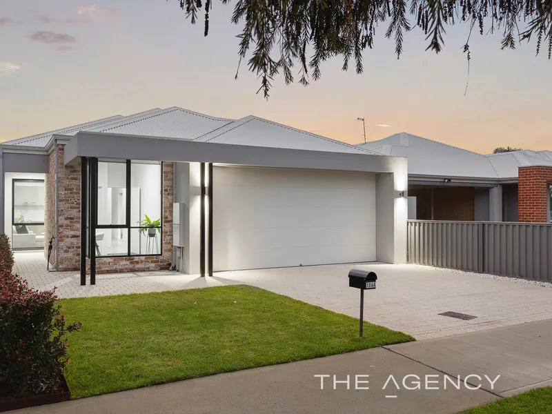 Modern Family Elegance!