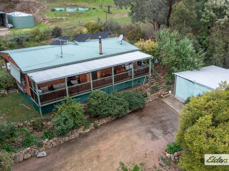 Picturesque Country Escape on 10 Acres