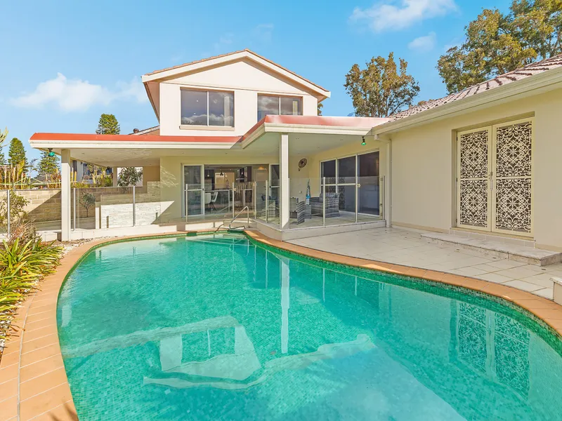 Modern & Spacious Fully Furnished