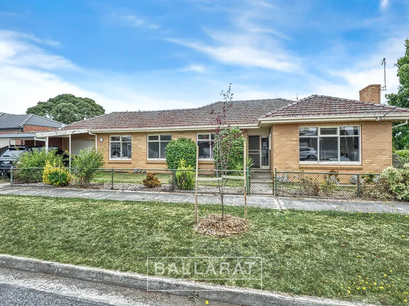 THREE BEDROOM BRICK HOME IN  OLD ALFREDTON