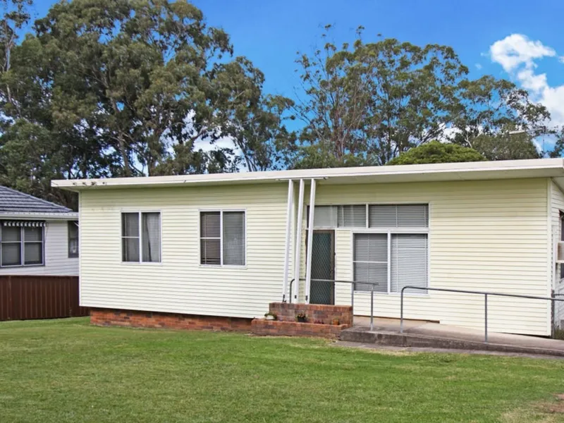 Don't miss out on this 3 bedroom home!