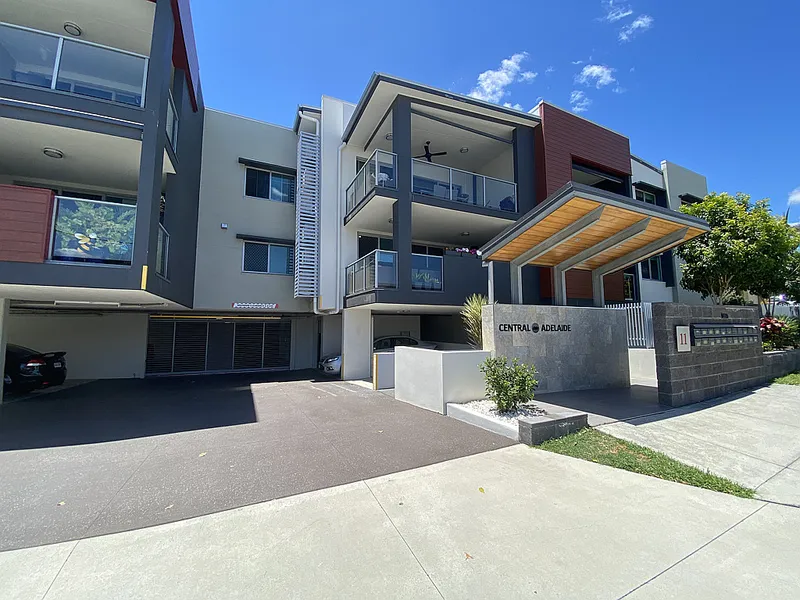 Sophisticated and Stylish Living 