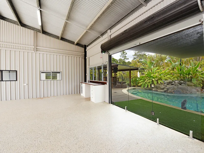 COUNTRY LIVING - SHOUSE - 7656M2 BLOCK