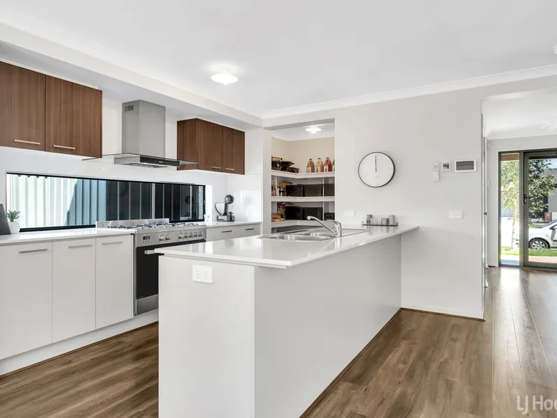 Sensational Start In A Prime Location