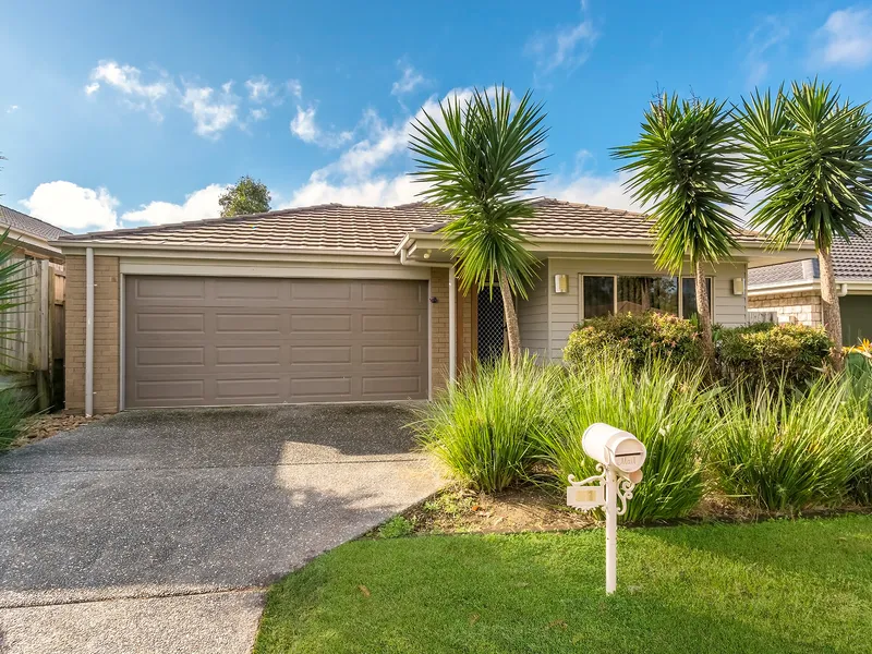 AN ABSOLUTE PEACH IN PIMPAMA! - SELLING ON OR BEFORE THE DAY!!