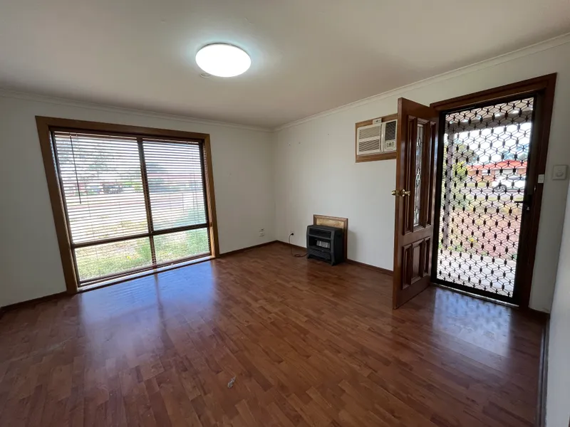 1 PARFITT STREET, WHYALLA JENKINS