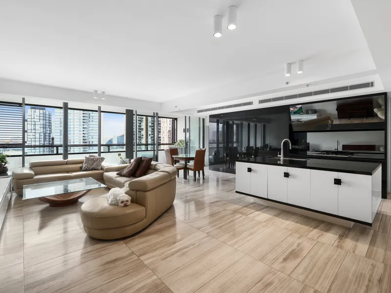 Stylish and Spacious Three Bedroom + Study