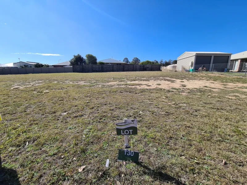 Vacant residential block overlooking the Parklands