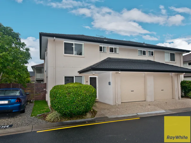 Spacious townhouse, Perfectly positioned