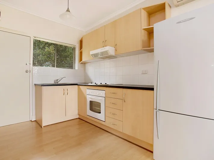 Modern Two Bedroom Unit in Secure Group (No Pets)