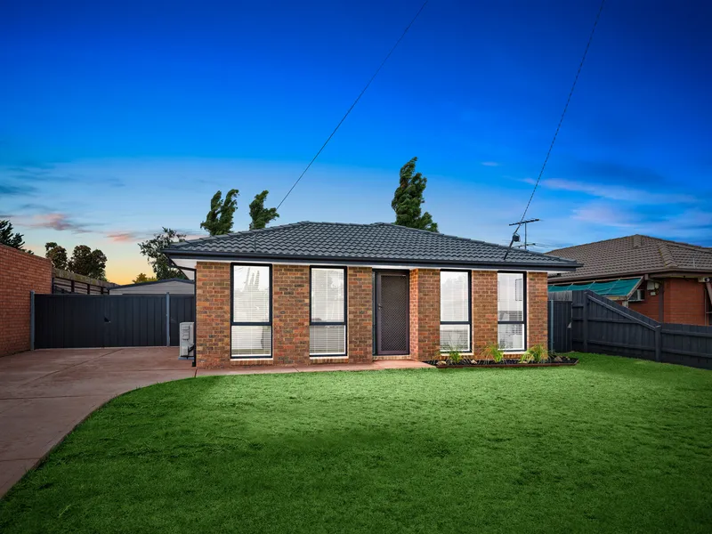 Fully Renovated With A Large Workshop!!
