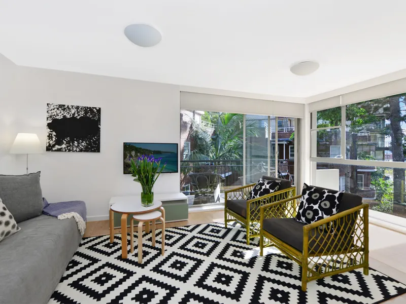 Contemporary and light filled interior | Unfurnished