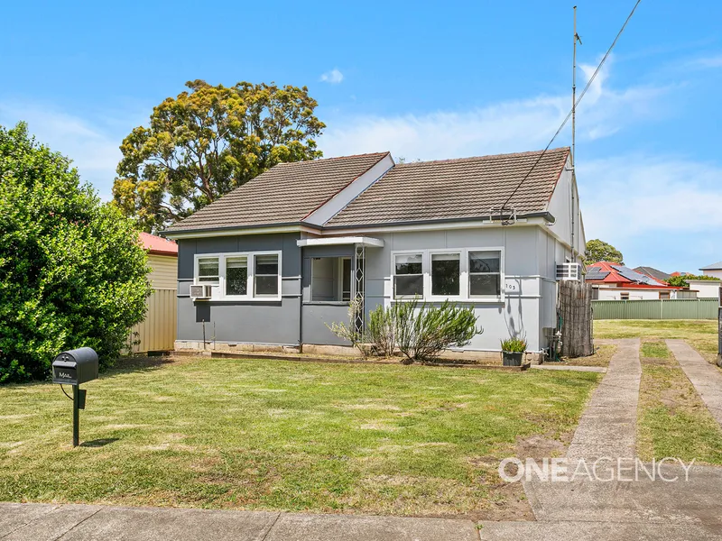 THREE BEDROOM HOME IN DAPTO