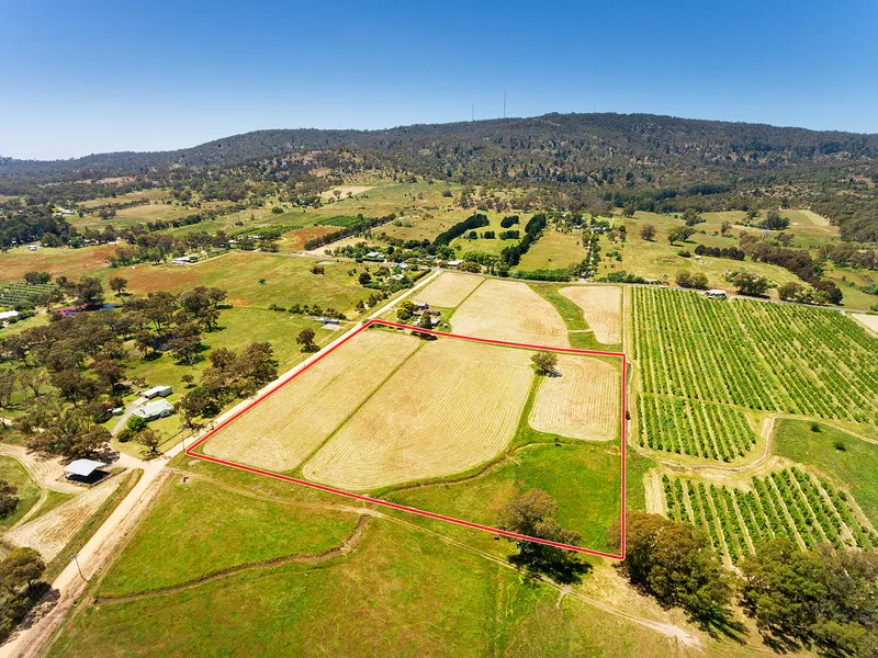 FUTURE DEVELOPMENT OPPORTUNITY S.T.C.A - CLOSE TO HARCOURT TOWNSHIP