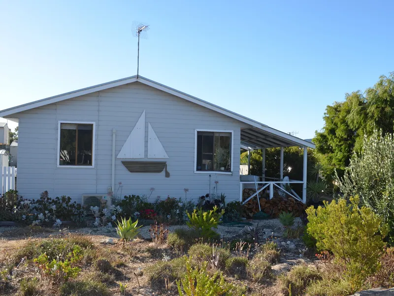 Cute seaside cottage