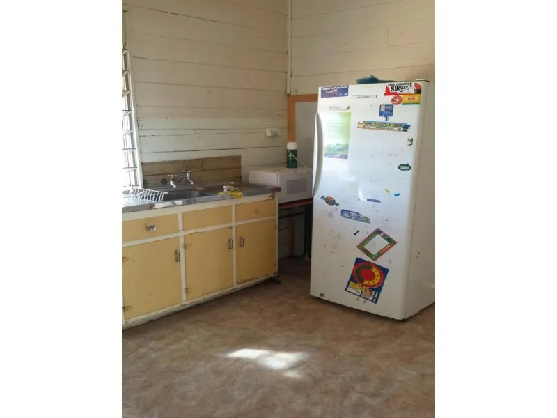 1 BEDROOM HOME - OWNER KEEN TO SELL