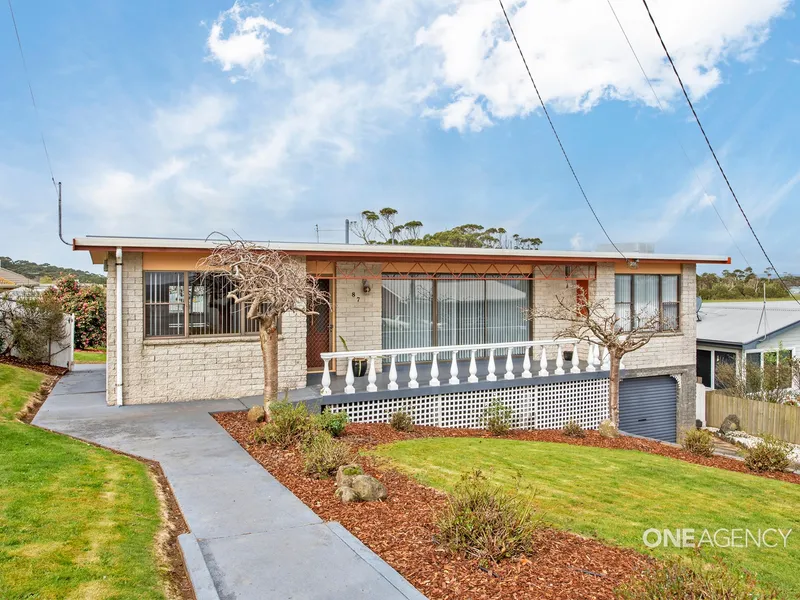 Spacious property in popular street!