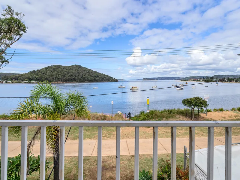 Waterfront reserve - Ettalong Beach
