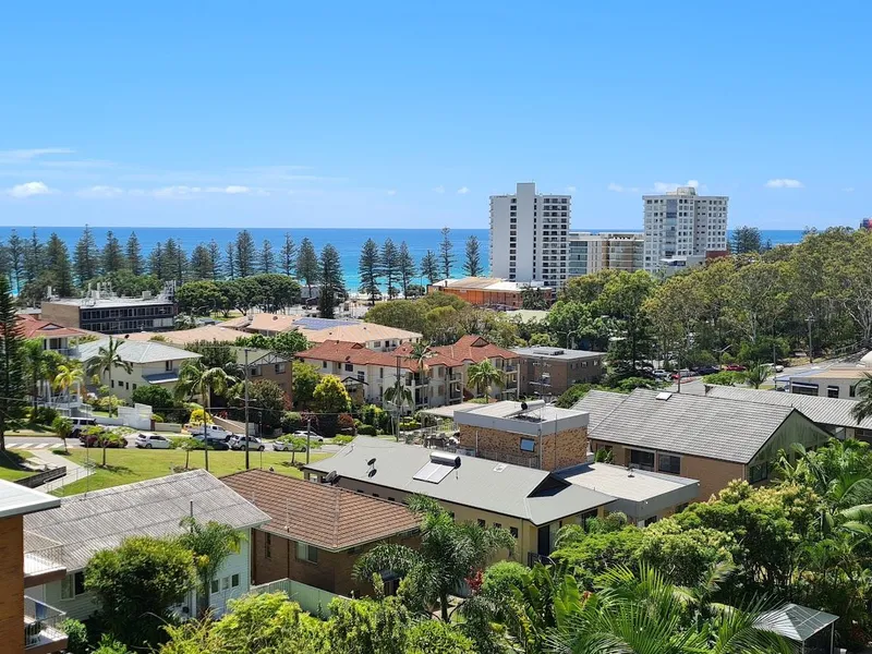 Lifestyle Living in Beautiful Burleigh Heads