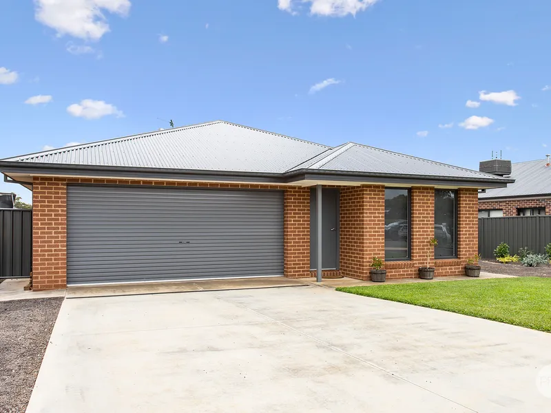 Rock Solid Opportunity In Growing Suburb
