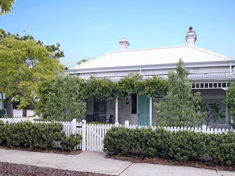 SUBIACO TREASURE!  -  LOCATION, LOCATION, LOCATION!