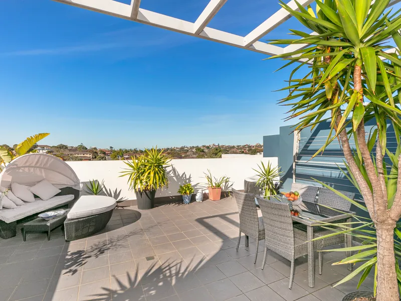 Ultra-Convenient Executive Living