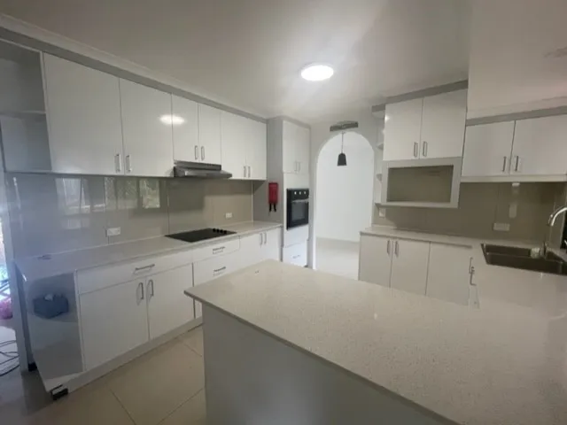 FULLY RENOVATED HOME IN CAMIRA