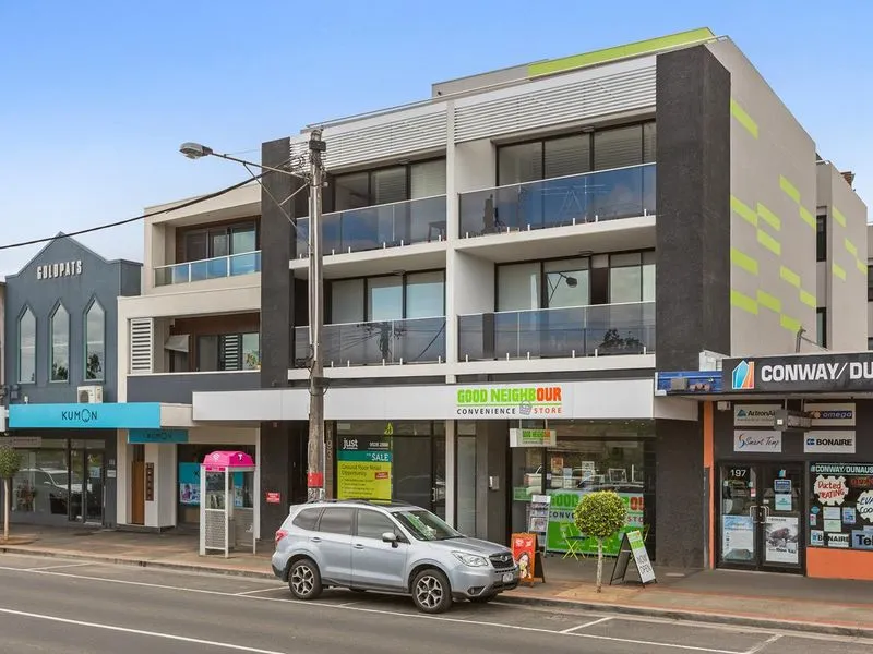 VERY NEW TWO BEDROOM APARTMENT JUST WAITING FOR YOU!