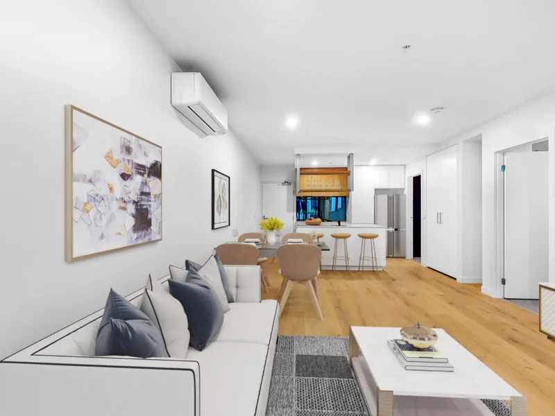 SPACIOUS 2 BEDROOM 2 BATHROOM APARTMENT