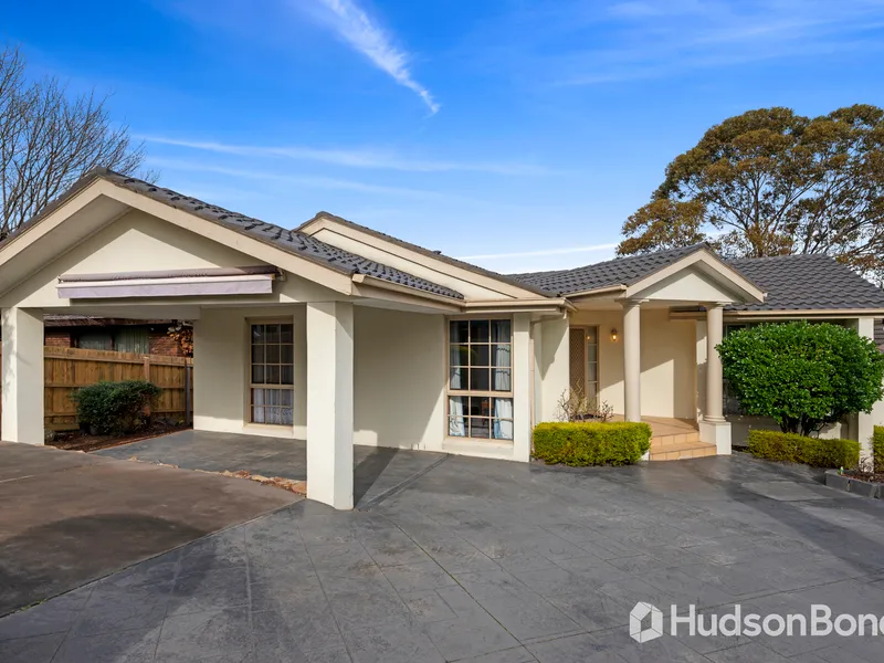 Impressive family living in Prestige Locale