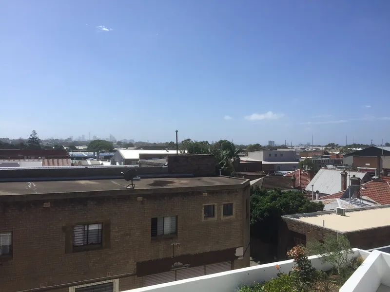 Unfurnished One Bedroom Apartment With Parking