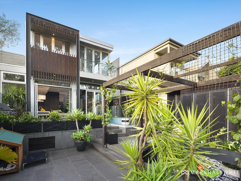 Classic Victorian Meets Contemporary Flair