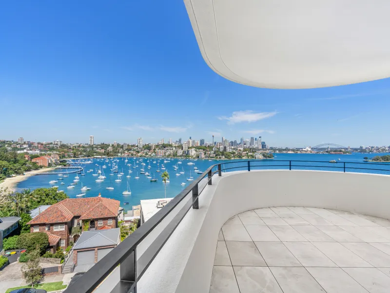 Brand New, Sophisticated Sub-Penthouse in Exclusive Point Piper
