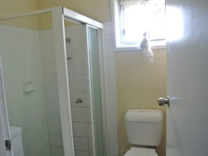 VERY AFFORABLE 2 BEDROOM UNIT - GREAT LOCATION