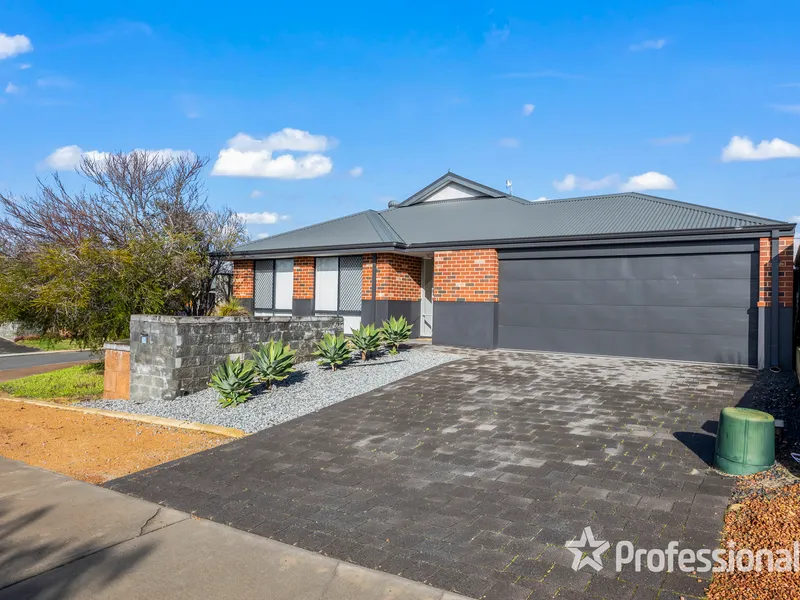 Modern Family Oasis in Ellenbrook