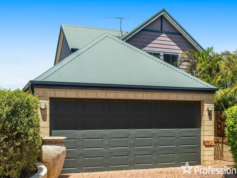 Spacious townhouse in Nollamara !