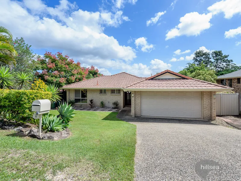 Your Own Retreat In The Central Suburb of Molendinar - Don't Miss This Opportunity!