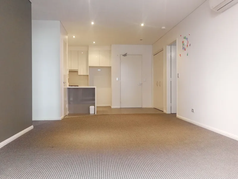 Two Bedroom Apartment for Rent!