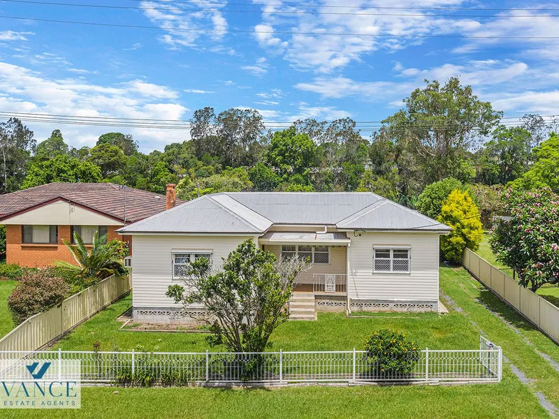 Experience an Incomparable Waterside Retreat