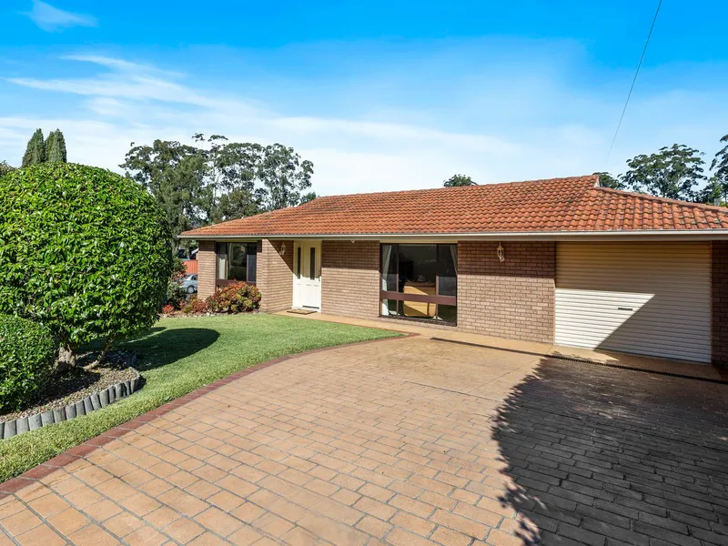 Four Bedroom Brick Home In Prime Location!!!